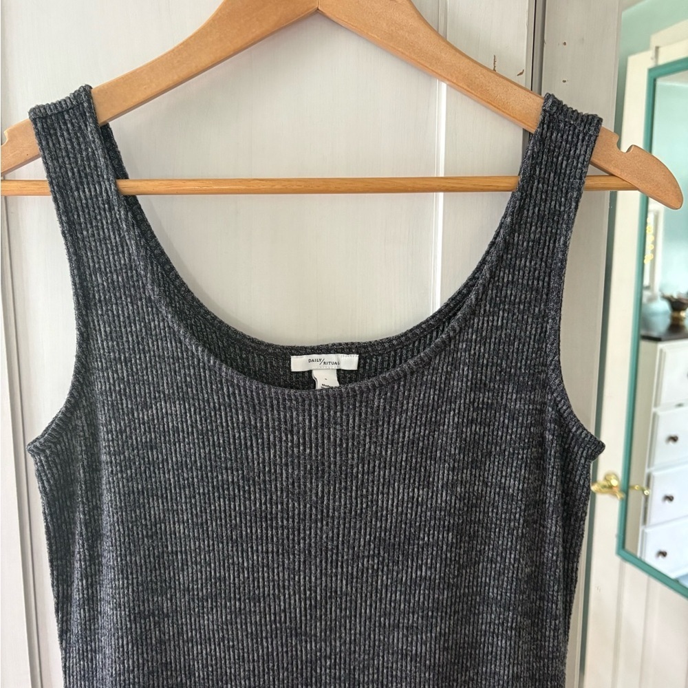 Daily Ritual Gray Ribbed Knit Top - Picture 3 of 4